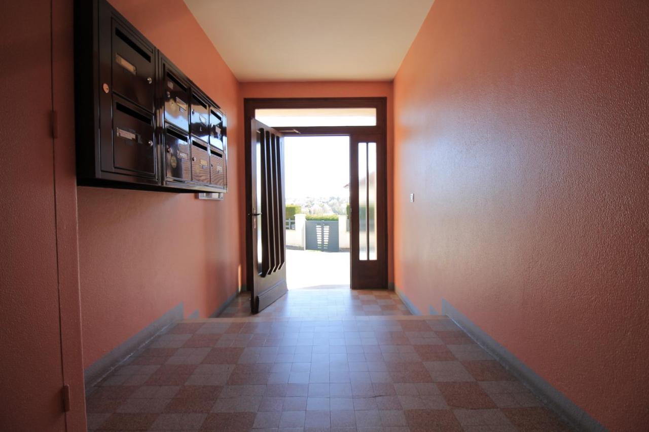 Lacolline-Ponthebert,Com - Appartement Entier Renove -Grand Parking Gratuit, Tout Equipe, Confortable, Netflix Et Amazon Prime Gratuits Et Illimites, Matelas Emma, Lave Linge, Vue Sur La Vallee, Rdc מראה חיצוני תמונה