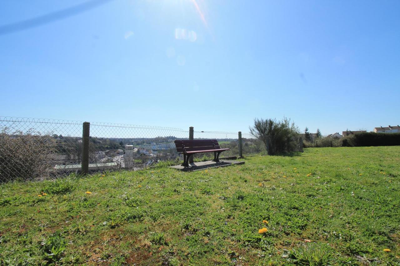 Lacolline-Ponthebert,Com - Appartement Entier Renove -Grand Parking Gratuit, Tout Equipe, Confortable, Netflix Et Amazon Prime Gratuits Et Illimites, Matelas Emma, Lave Linge, Vue Sur La Vallee, Rdc מראה חיצוני תמונה
