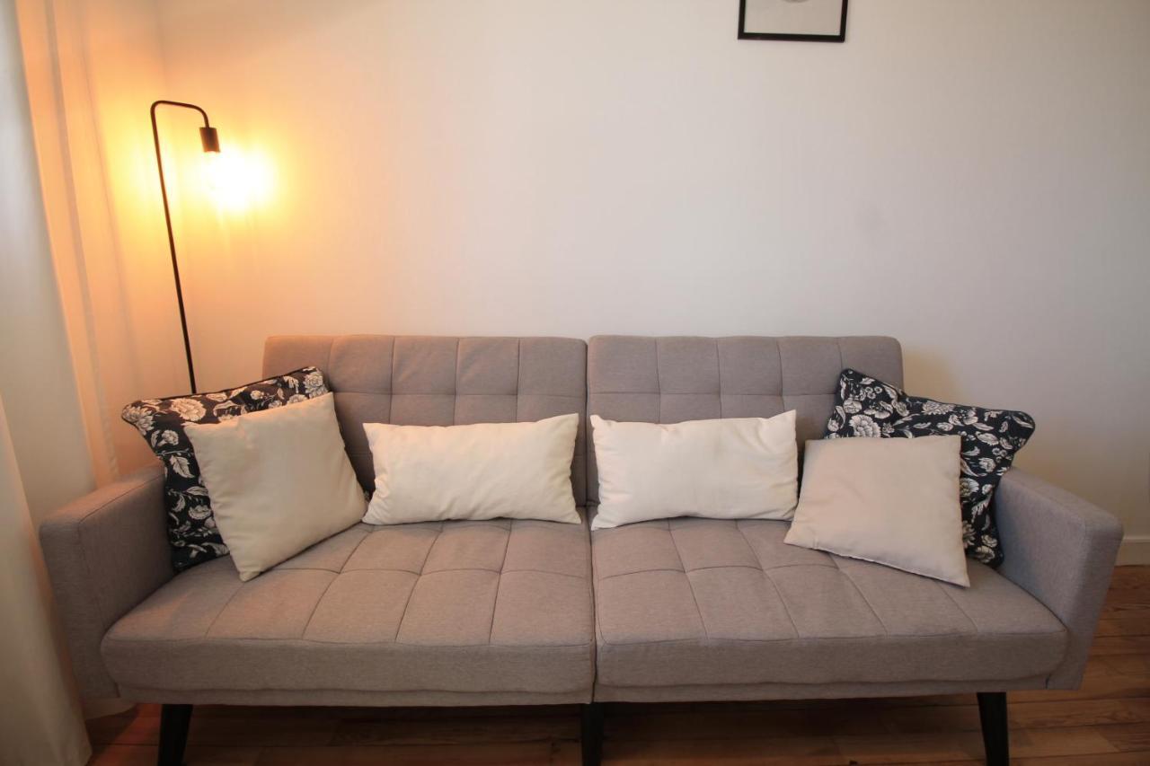 Lacolline-Ponthebert,Com - Appartement Entier Renove -Grand Parking Gratuit, Tout Equipe, Confortable, Netflix Et Amazon Prime Gratuits Et Illimites, Matelas Emma, Lave Linge, Vue Sur La Vallee, Rdc מראה חיצוני תמונה